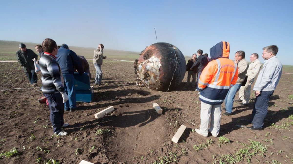 Russia's Space Zoo, Featuring 75 Mice and 1,500 Flies, Returns to Earth