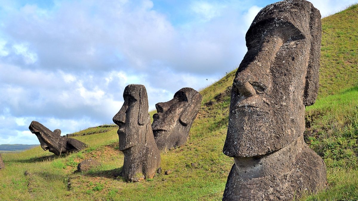 Scientists find out how Easter Island statues moved to different spots.