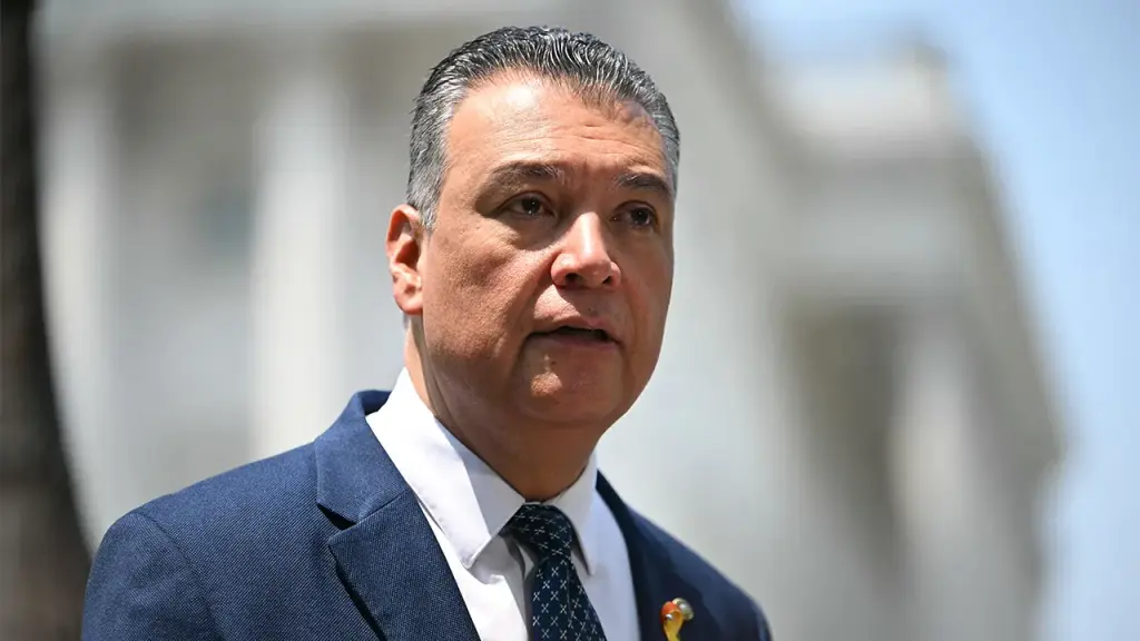 Sen. Alex Padilla describes being removed from the DHS press conference as a wake-up call.
