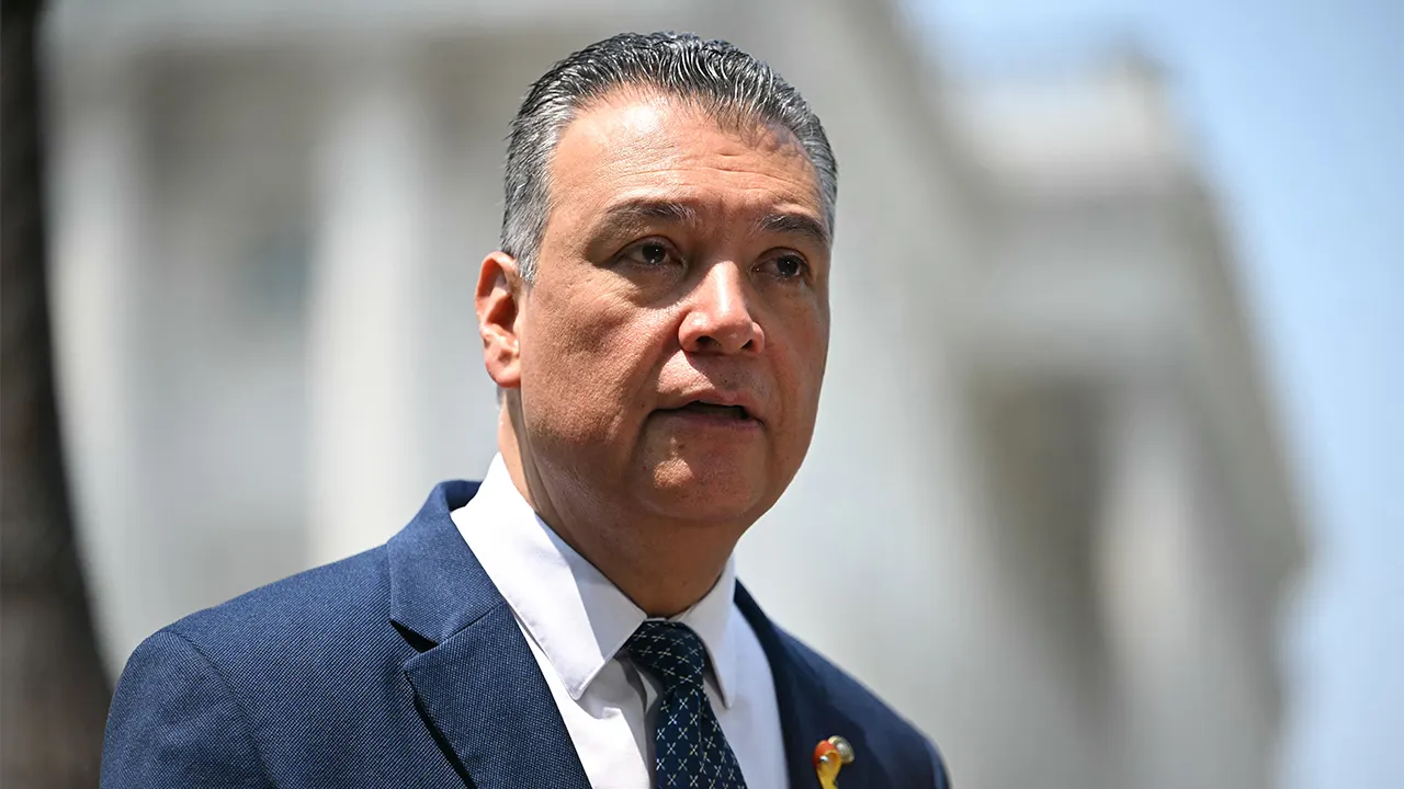 Sen. Alex Padilla describes being removed from the DHS press conference as a wake-up call.