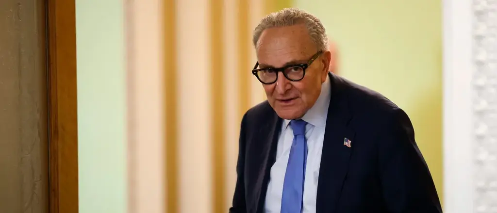 Senate Democrats Maintain Government Closure for Sixth Day During Shutdown