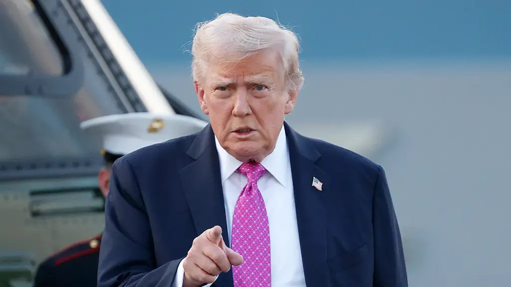 Senate Republicans collaborate with Democrats to dismiss Trump's tariffs on Canada