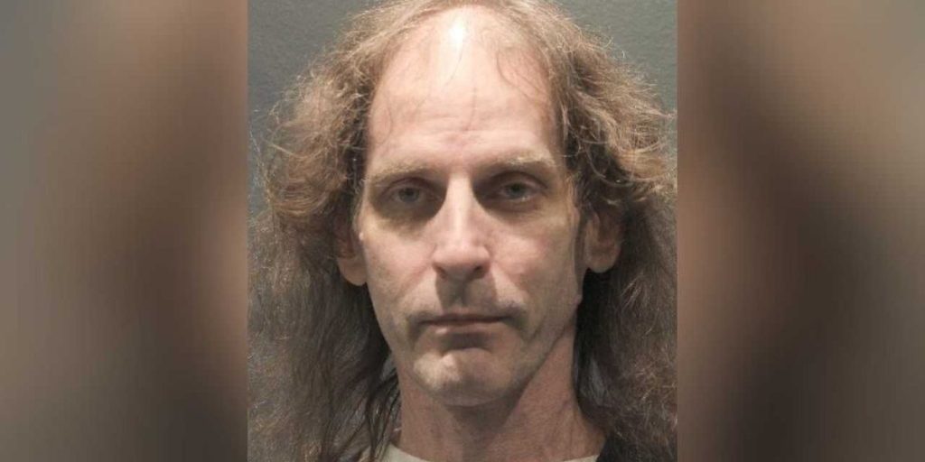Sex offender pretending to be a woman reportedly exposes himself in school locker rooms