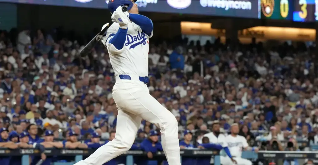 Shohei Ohtani sets several records, guiding the Dodgers back to the World Series