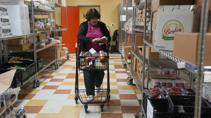 Some states rush to ensure food access before possible SNAP disruption