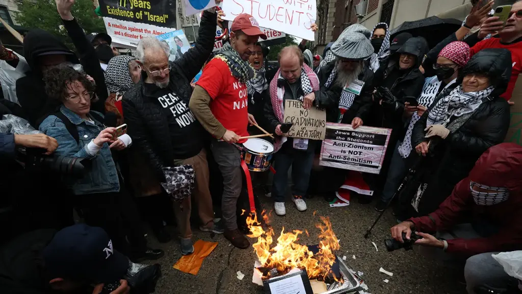 Specialist cautions that universities foster harmful beliefs in society