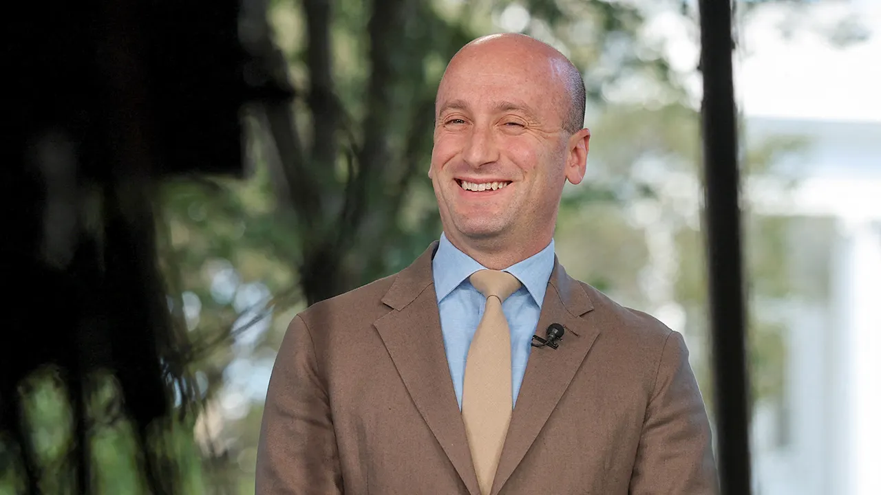 Stephen Miller dismisses CNN's 'silly question' regarding ICE racial profiling