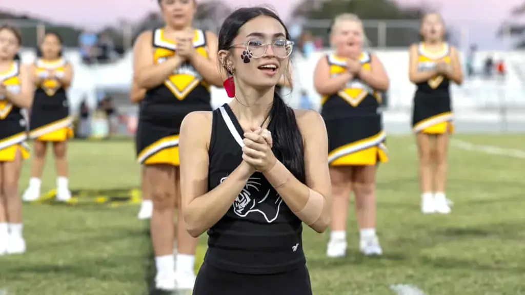 Teen cheerleader killed in shooting at Alabama gathering