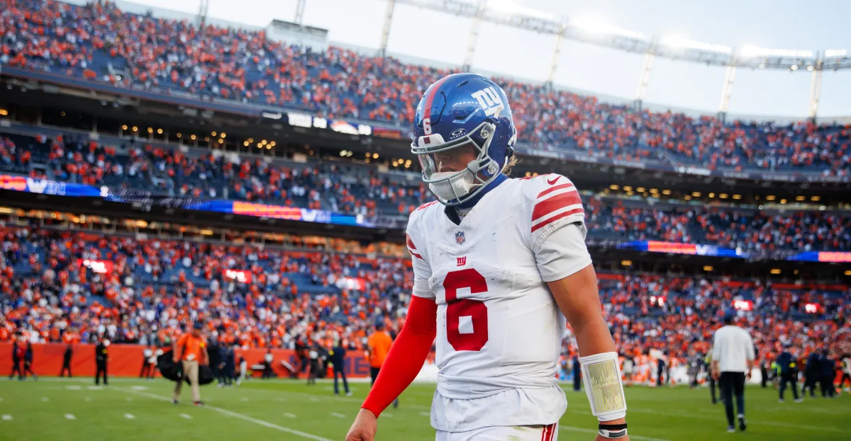 The Giants’ fourth quarter breakdown was a clear example of poor teamwork.