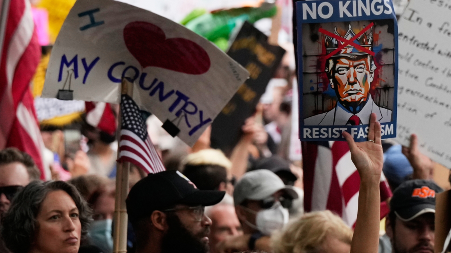 The 'No Kings' protests are working. Keep it up.