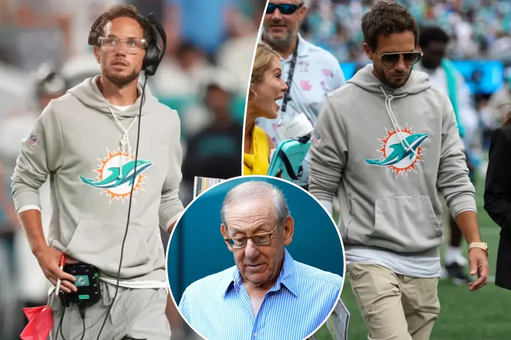 The level of pressure on Mike McDaniel following the Dolphins' rough beginning