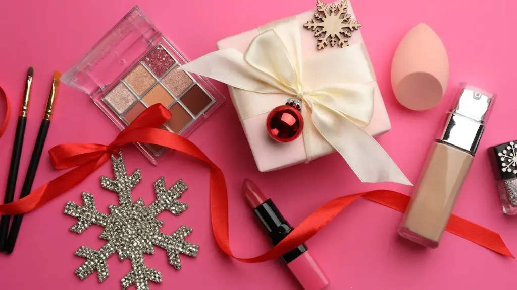 These popular beauty gifts for stockings are each less than $30
