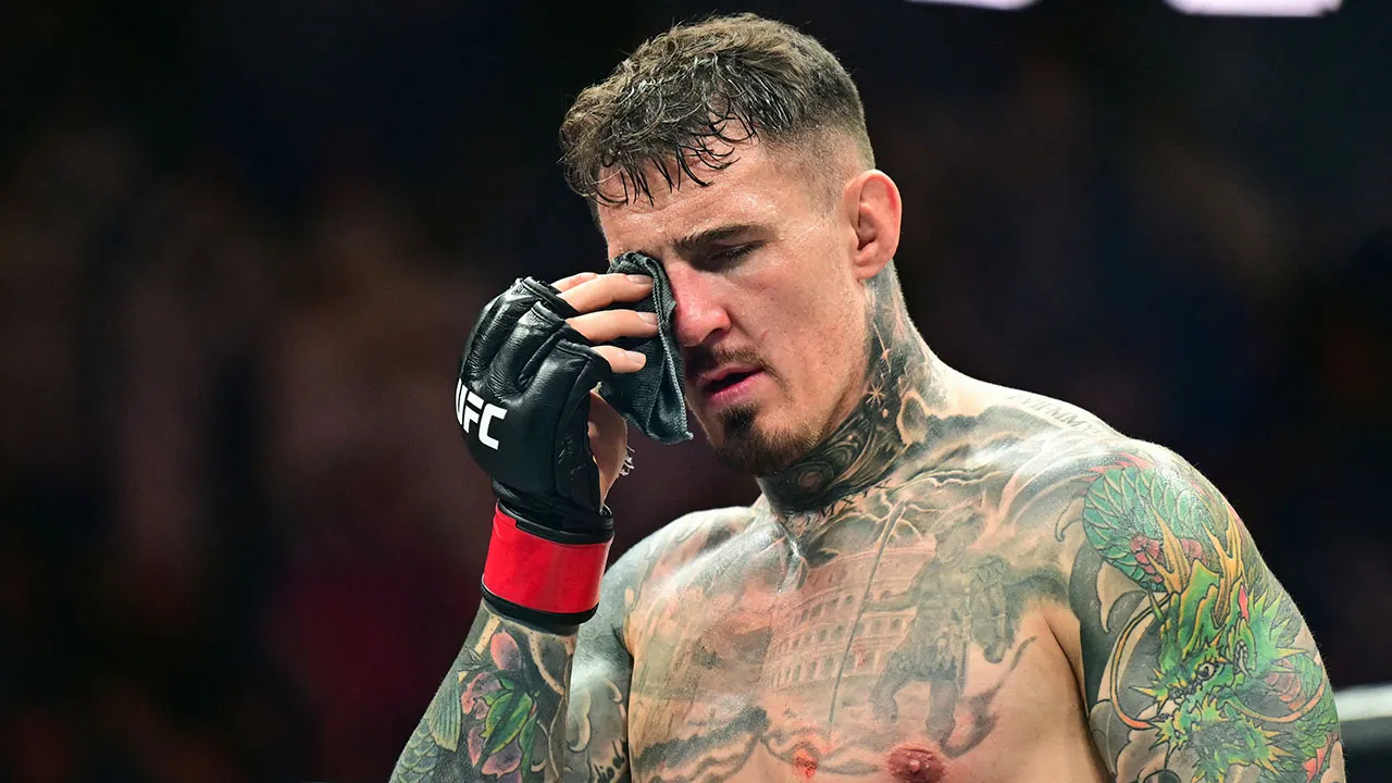 Tom Aspinall is unable to continue after Ciryl Gane pokes him in both eyes during the UFC main event