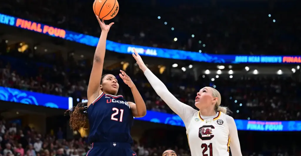 Top 5 players for the upcoming 2025-26 women's college basketball season