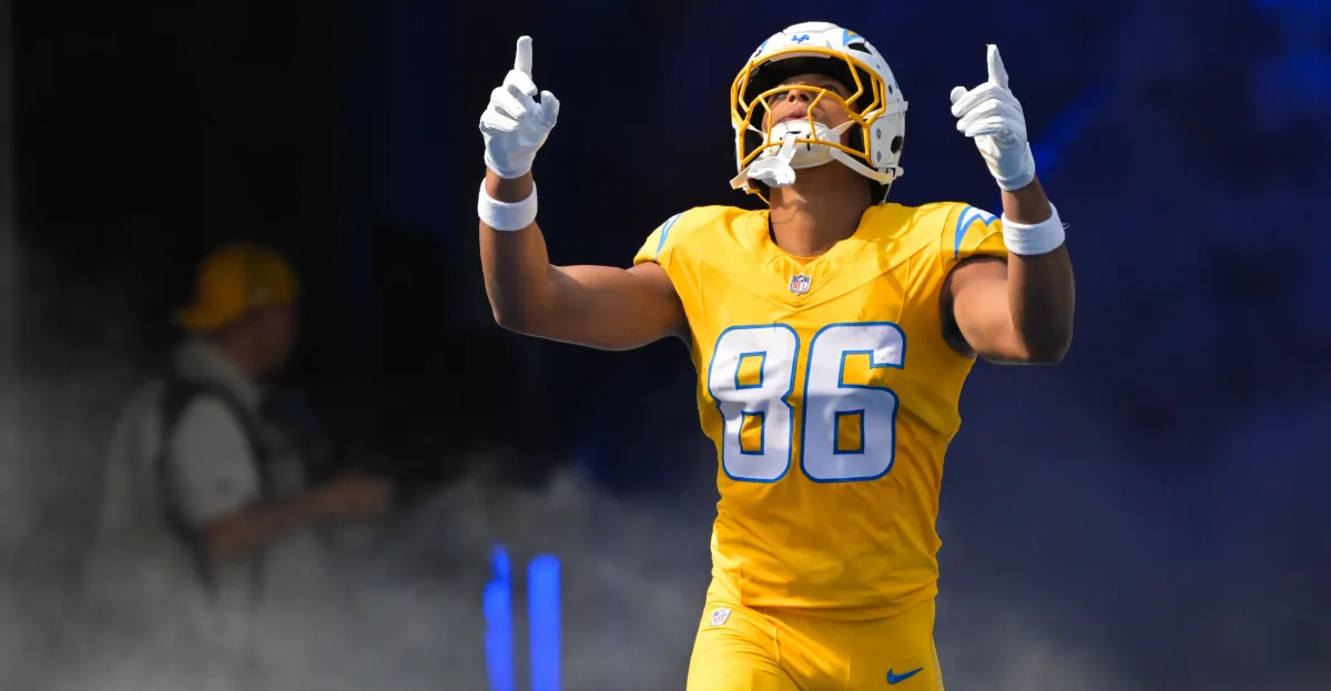 Top fantasy football waiver wire additions for Week 8