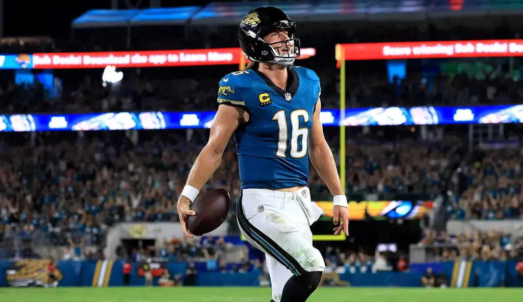 Trevor Lawrence scores a last-minute touchdown against the Chiefs on his birthday.