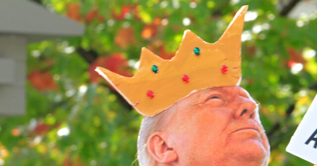 Trump Moving Forward with WH Ballroom Build 'Like a Monarch'