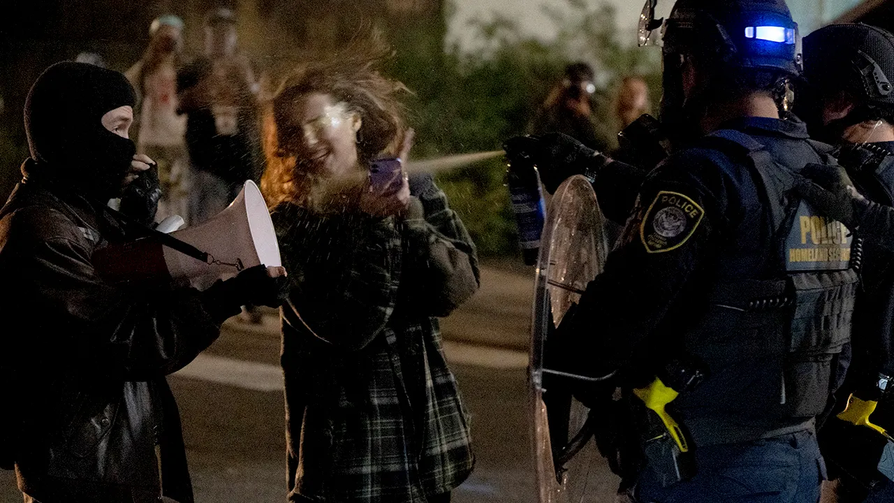 Trump administration examines federal funding for Portland after protests against ICE