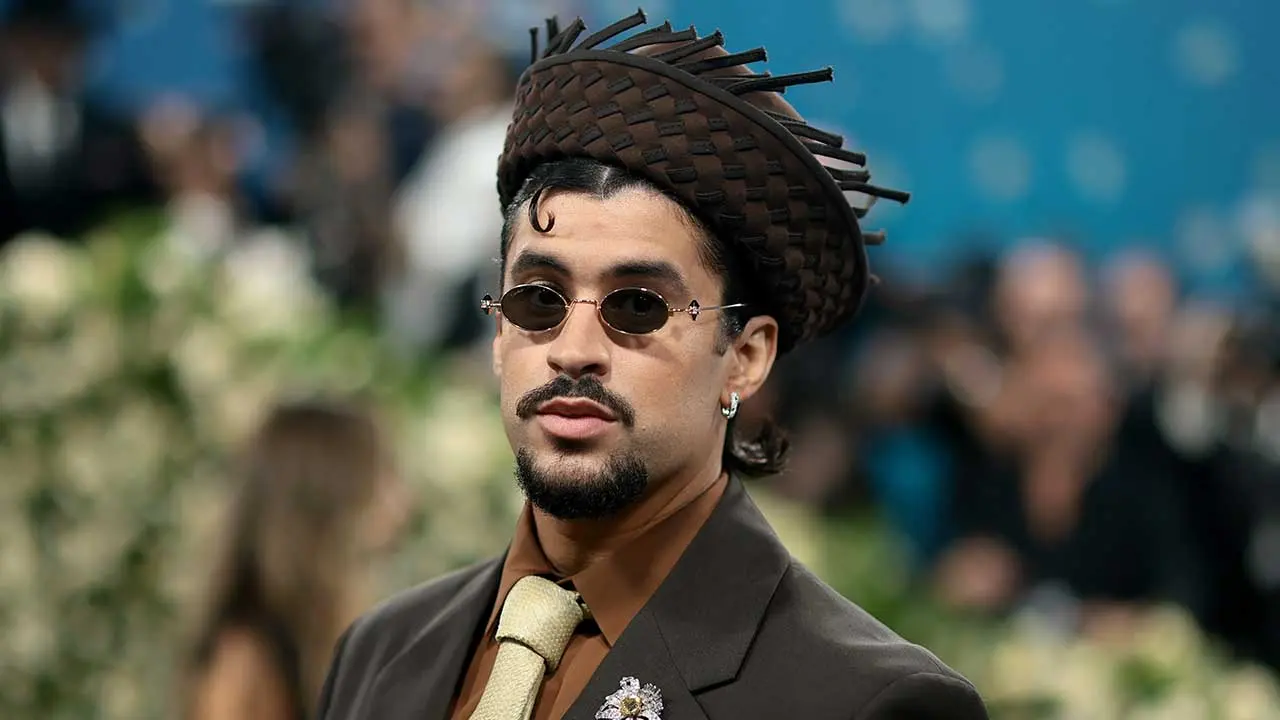 Trump advisor alerts that ICE agents will be present at Bad Bunny's Super Bowl halftime show