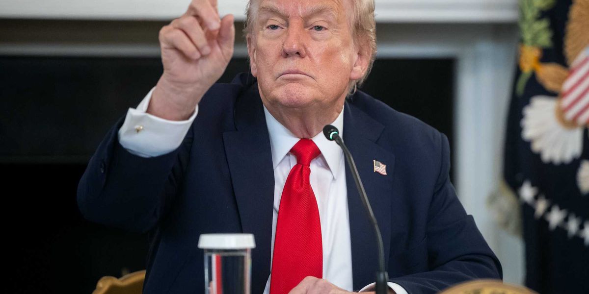 Trump commends Blaze News coverage at White House Antifa discussion and criticizes MSNBC and CNN