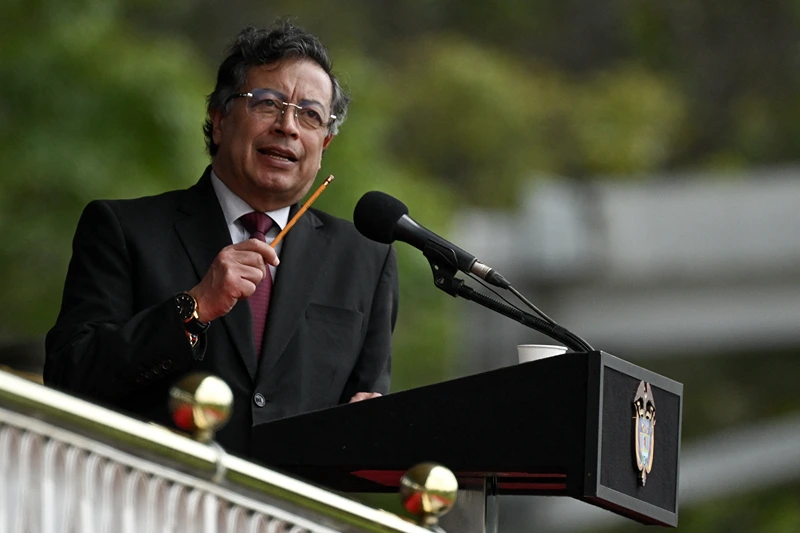 Trump ends foreign aid to Colombia, calls President Petro an 'illegal drug dealer'