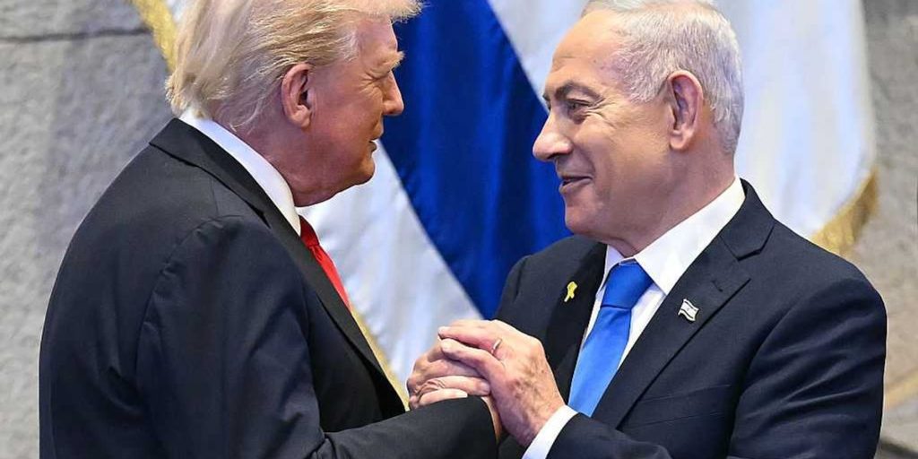 Trump goes off script, asks Israeli president to forgive Netanyahu
