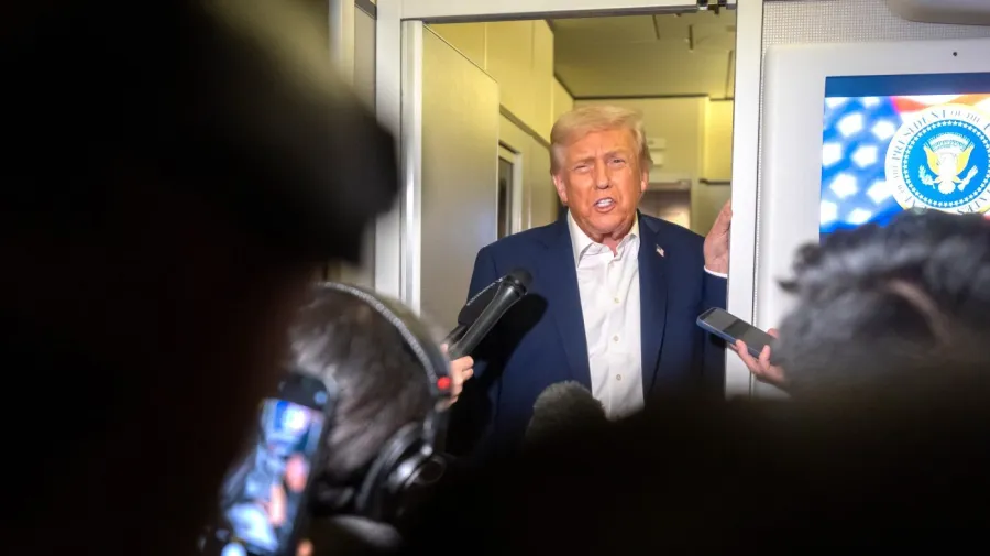 Trump praises 'great patriot' who contributed money to support military during shutdown