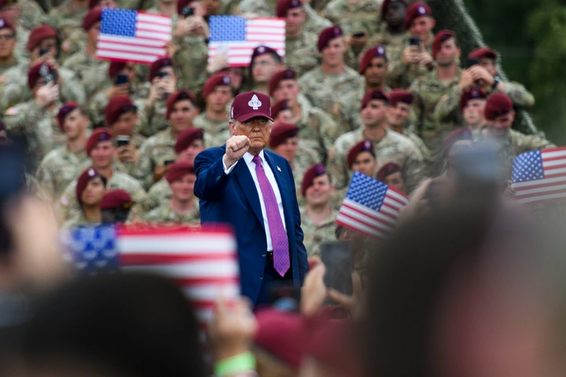 Trump reallocates funds to support military personnel amid government shutdown