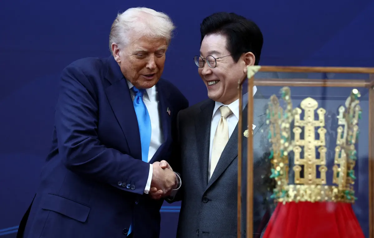 Trump receives a large gold crown in South Korea as the host praises his 'golden era'