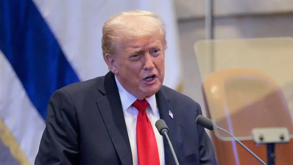 Trump receives media acclaim for achieving a Middle East peace agreement