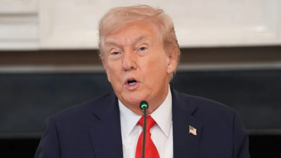 Trump reveals initial stage of ceasefire between Israel and Hamas in Gaza