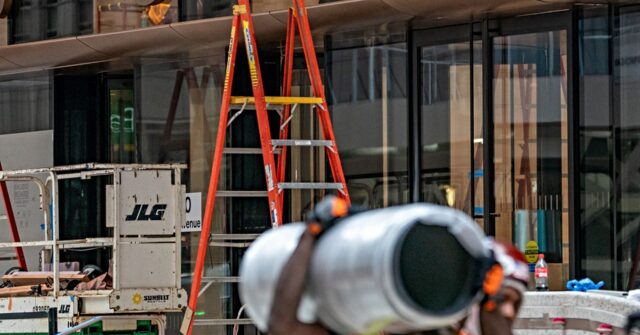 Trump to Pause $18 Billion NYC Projects Because of Democratic Shutdown