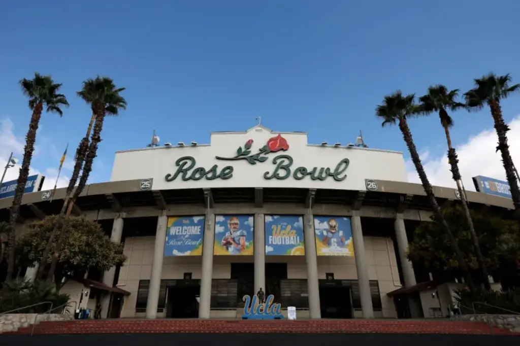 UCLA facing lawsuit from Rose Bowl and Pasadena over claims of moving football games to SoFi Stadium