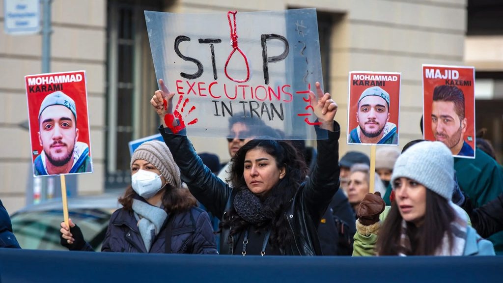 UN criticizes Iran's surge in executions while inmates protest on death row