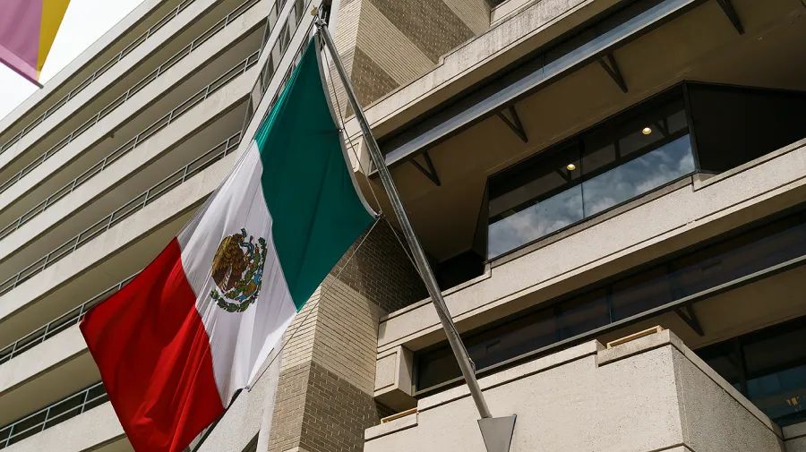 US revokes visas of over 50 Mexican politicians in drug cartel crackdown