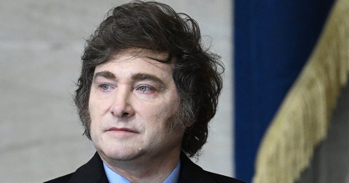 U.S. purchases Argentine pesos and completes $20 billion currency exchange.