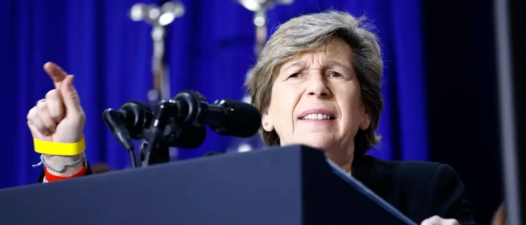 Unions Supporting Democrats Take Legal Action Against Trump Administration's Actions on Undocumented Truck Drivers