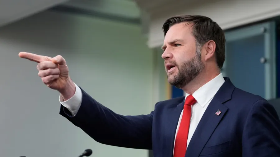 Vance attributes the backlash over the Hegseth Qatari air force base announcement to inaccurate reporting.