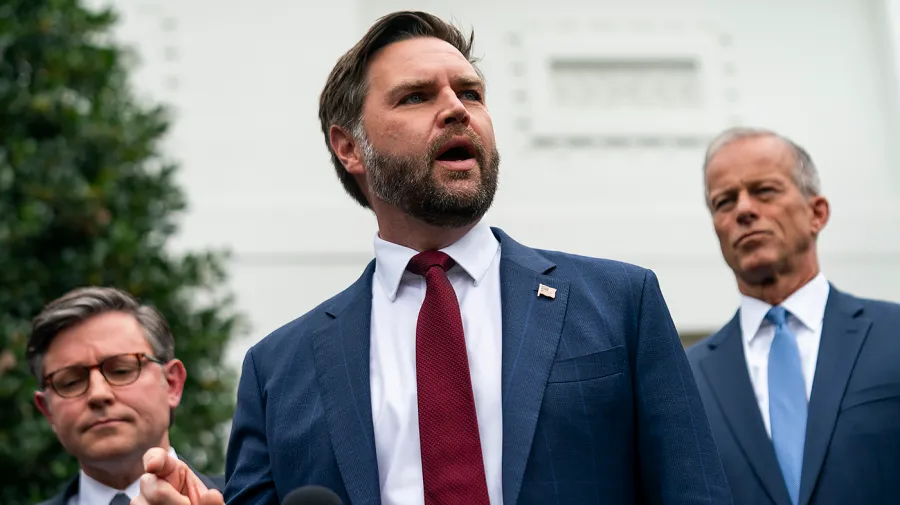 Vance says Pritzker should 'suffer some consequences' for handling of Chicago crime