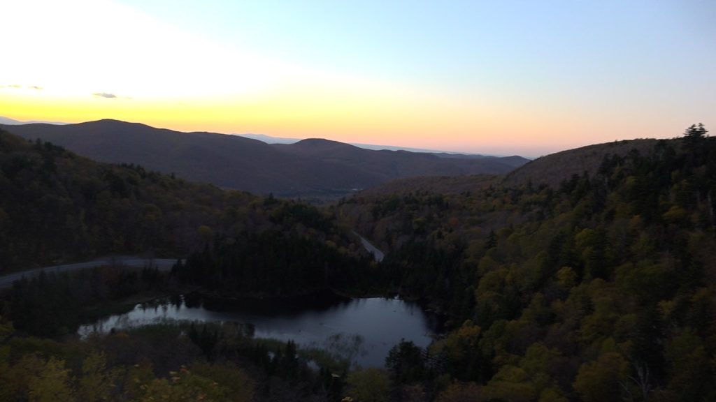 Vermont locals annoyed by changes affecting tourists wanting to see autumn leaves