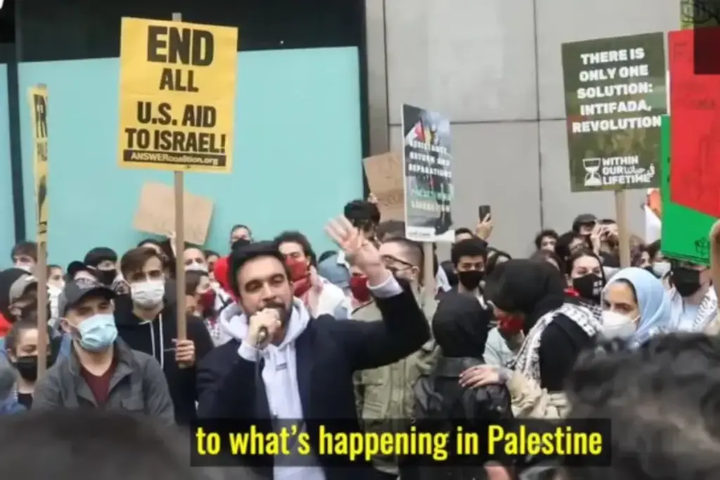 Video captures Zohran Mamdani fervently yelling anti-Israel 'BDS' chant at rally