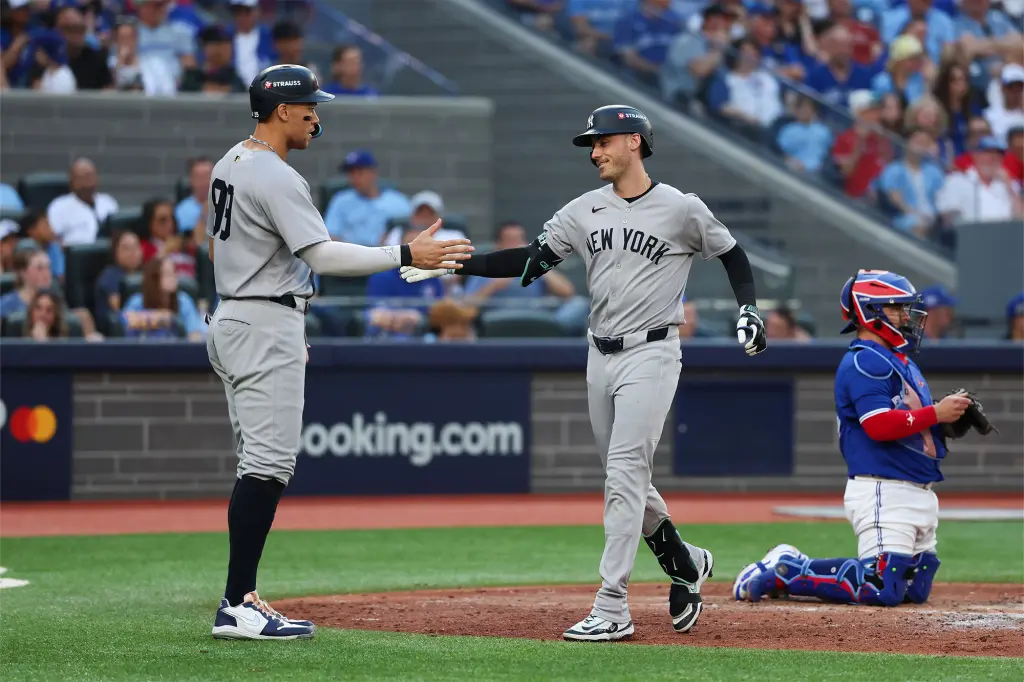 Ways to stream Yankees vs. Blue Jays ALDS Game 3 live for free