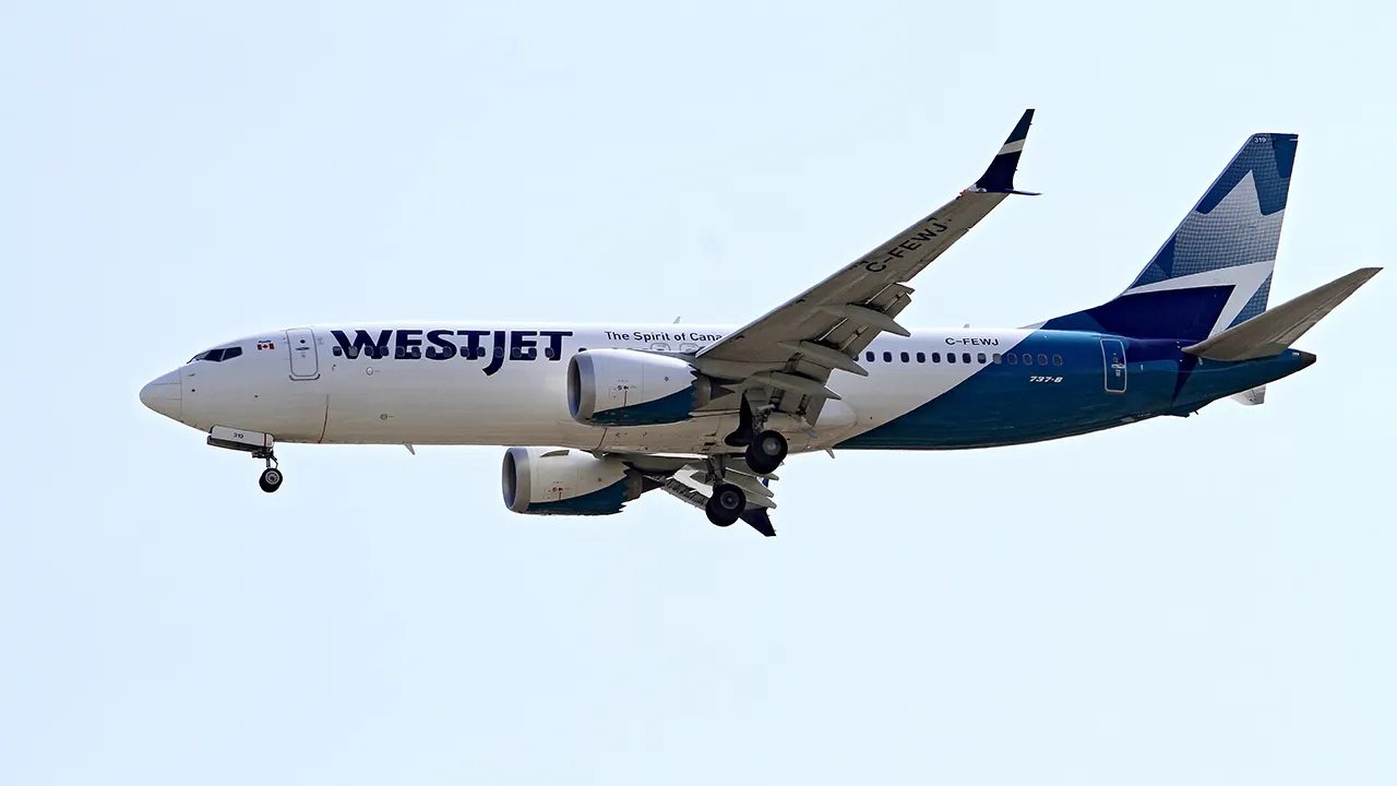 WestJet adds fee for reclining seats in updated cabin design