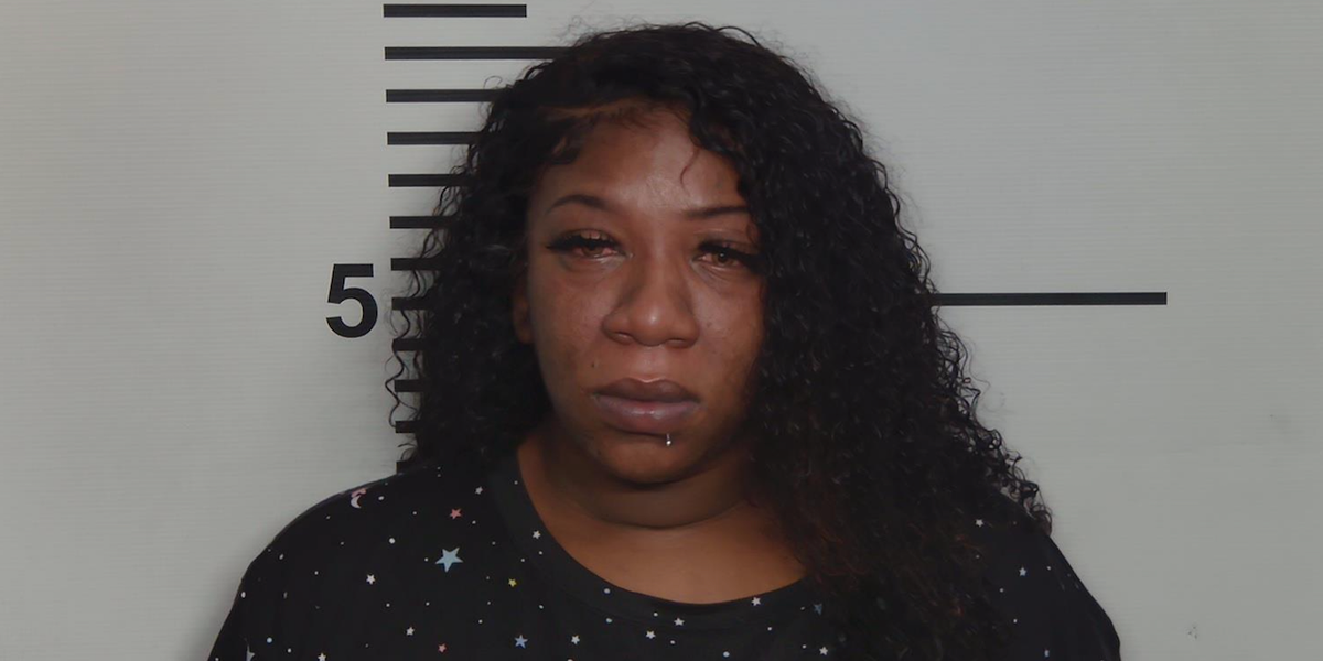 Woman charged with damaging Little Caesars store, resulting in over $1,000 in losses after being informed that extra sauce would cost $1