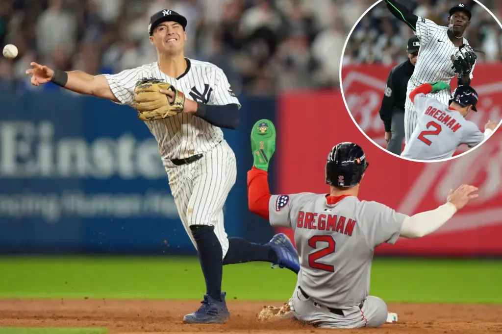 Yankees defense steps up in Game 2 victory