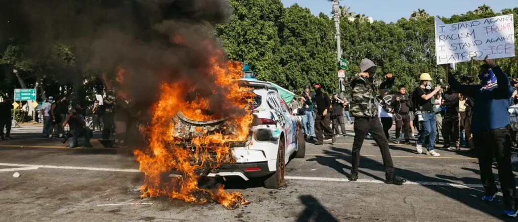 ‘They Got Those Bricks’: LA Teacher Talks About Riots Reducing ICE Raids