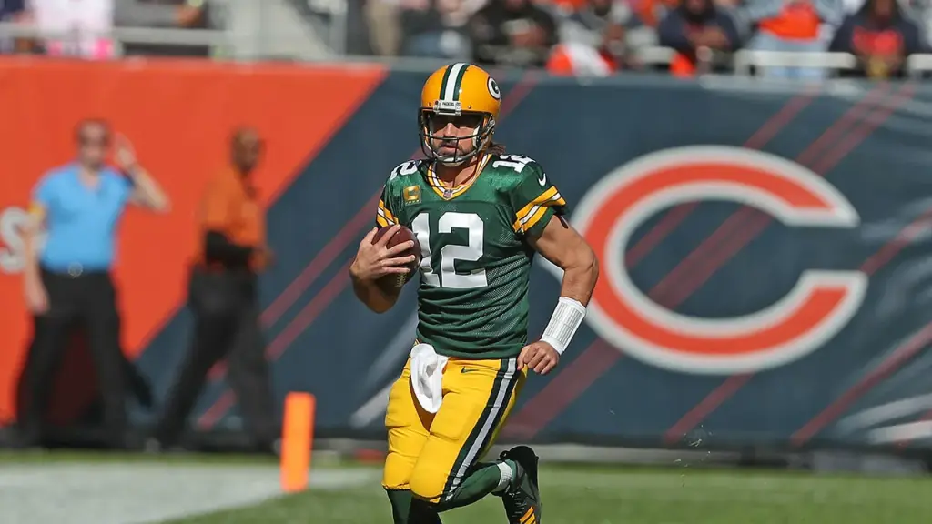 Aaron Rodgers prepared to leave the Bears rivalry in the past