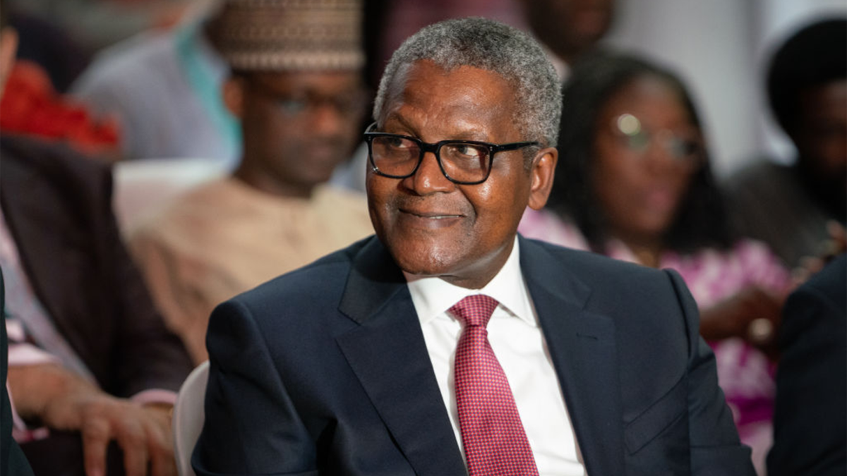 Aliko Dangote Has Become The World's Wealthiest Black Man And Is Now Aiming To Invest $1B In Industrial Projects In Zimbabwe