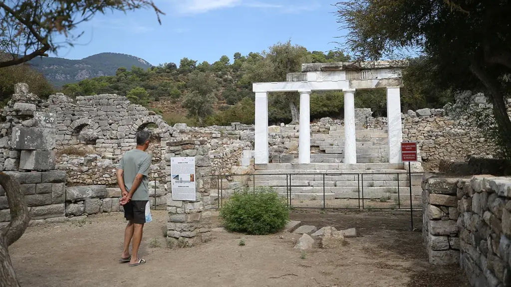 Archaeologists discover Roman hospital transformed into a Christian sanctuary in Turkey dig