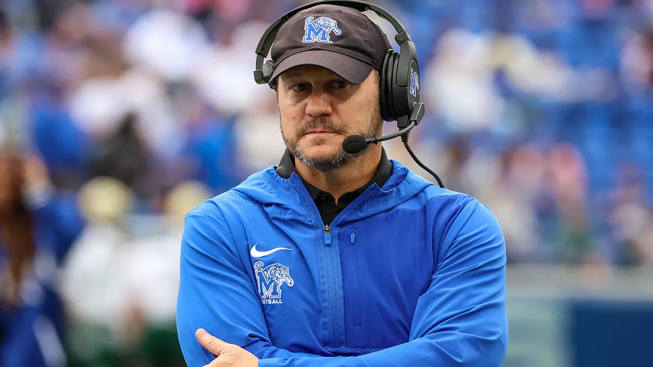 Arkansas appoints Ryan Silverfield from Memphis as its new head coach, according to reports.